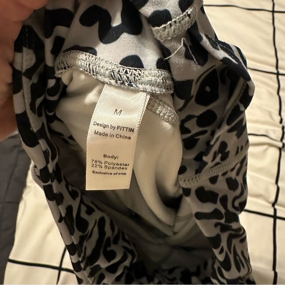 Leopard print leggings - Picture 2 of 2